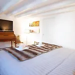 Apartamento Canal View Luxury In The Jordaan